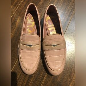 Brand new Circus by Sam Edelman Textured Penny Loafers size 6.5